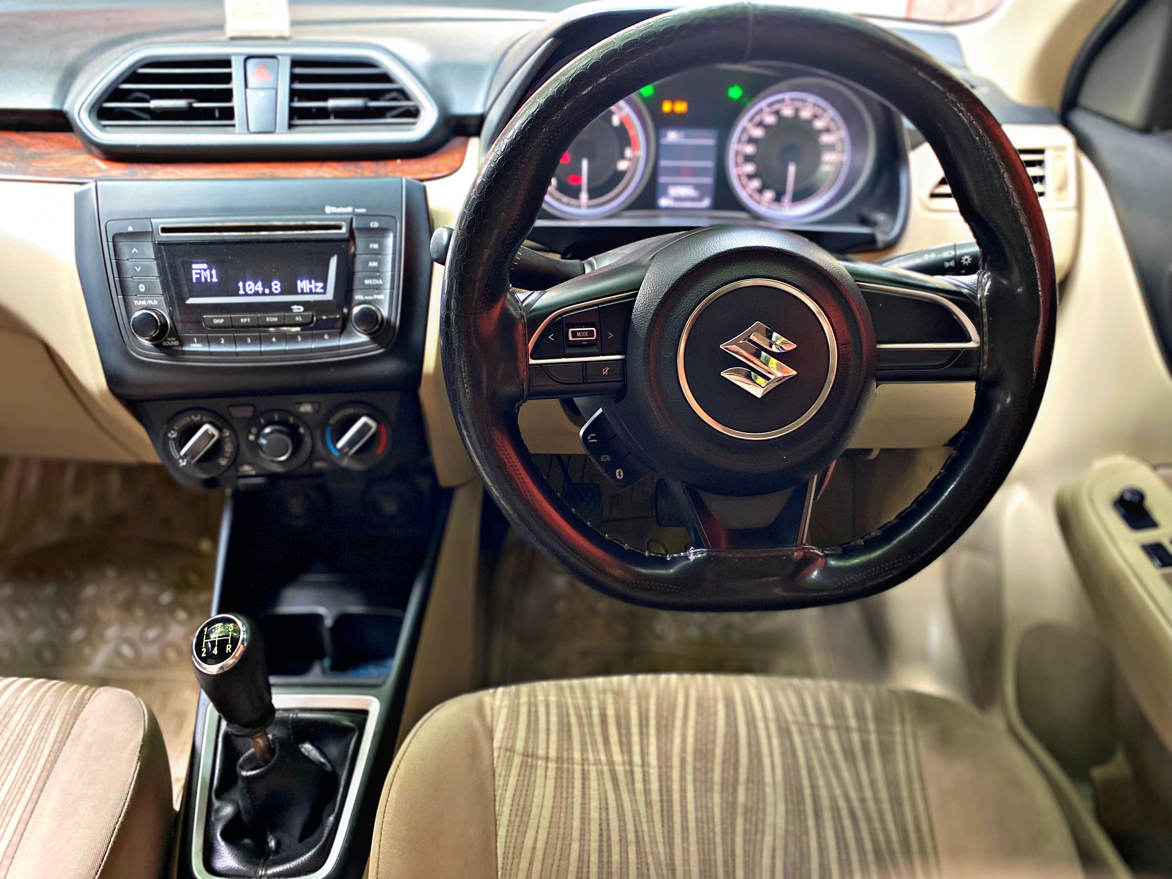 MARUTI SUZUKI SWIFT DZIRE (VDI)