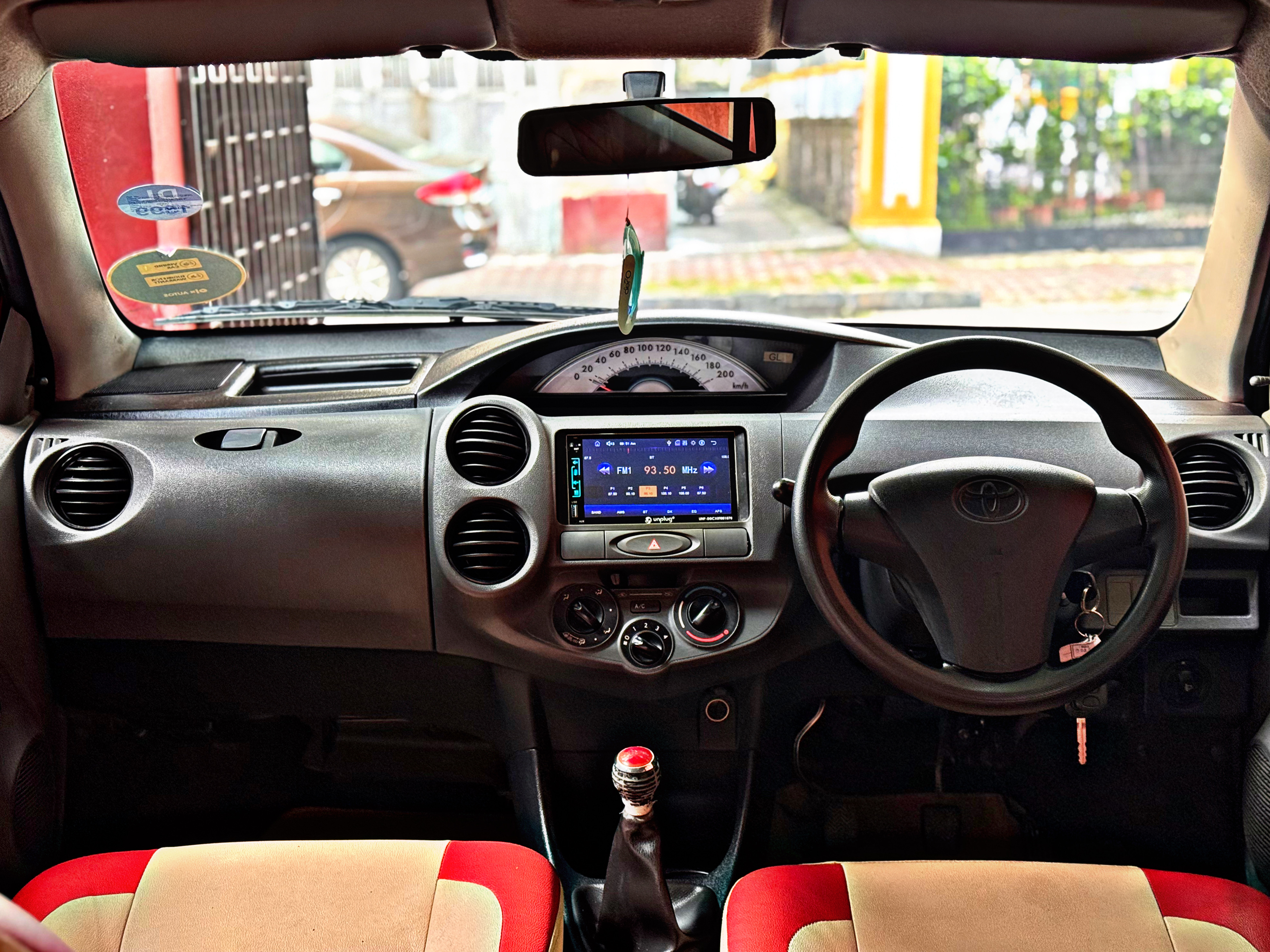 Toyota ETIOS LIVA