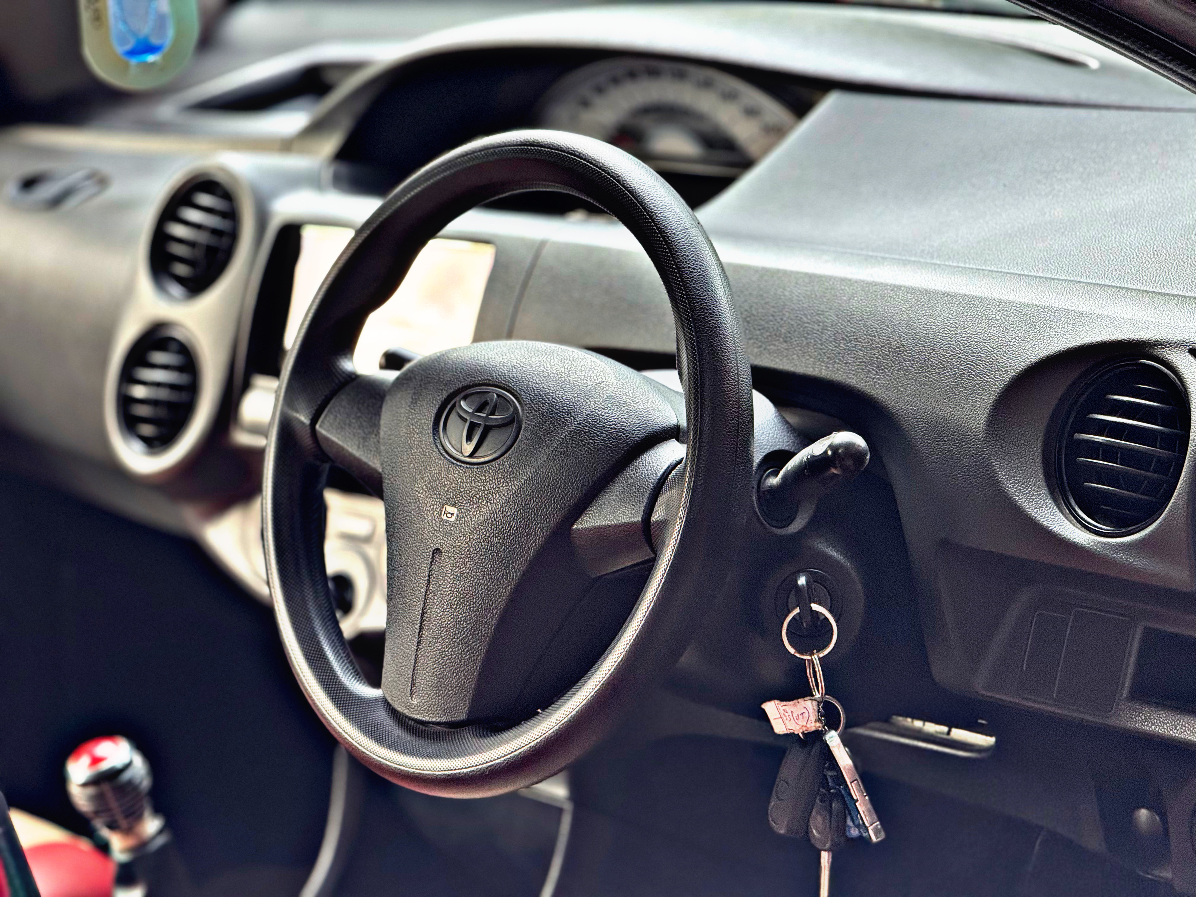 Toyota ETIOS LIVA