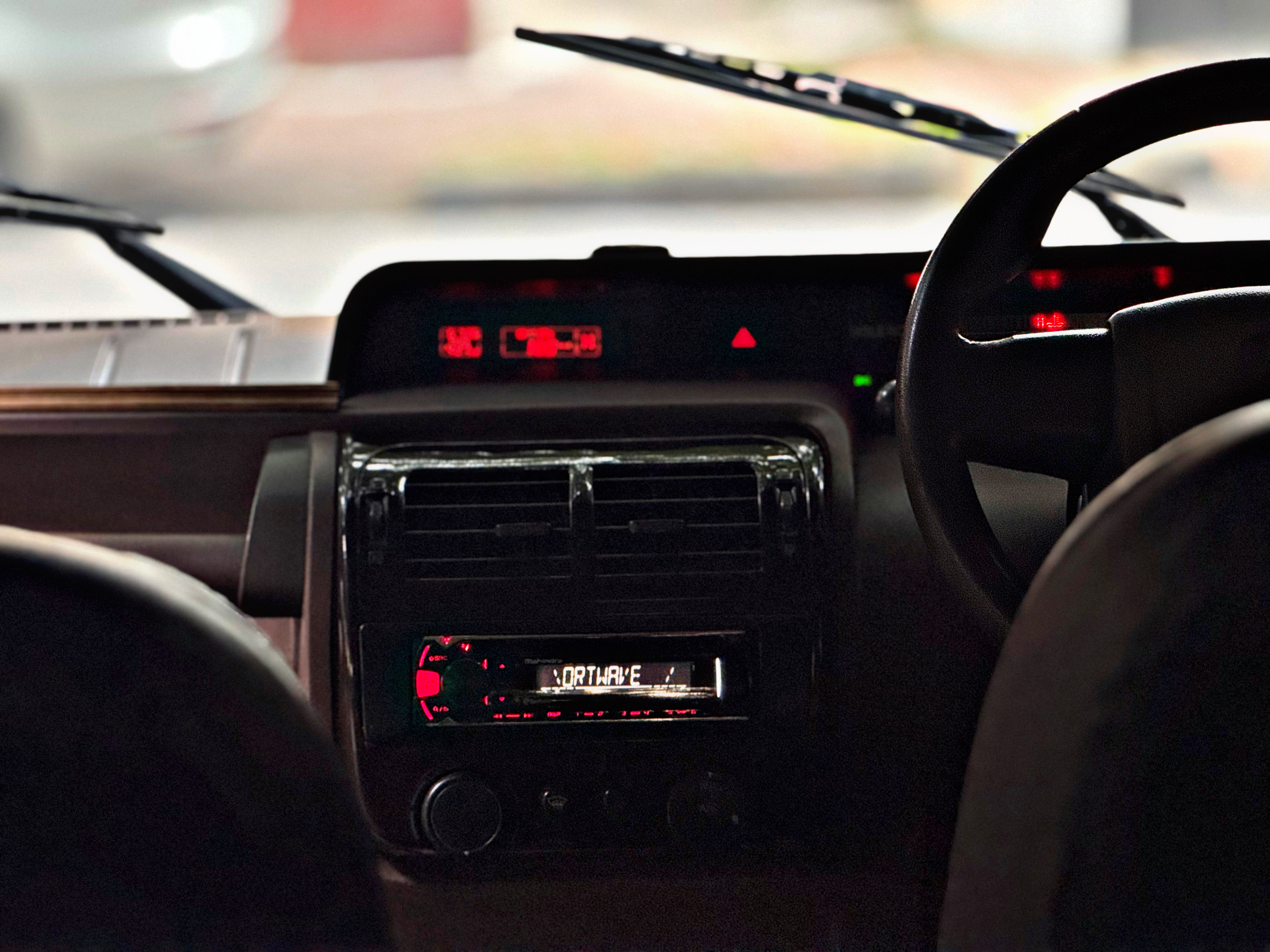 Mahindra BOLERO