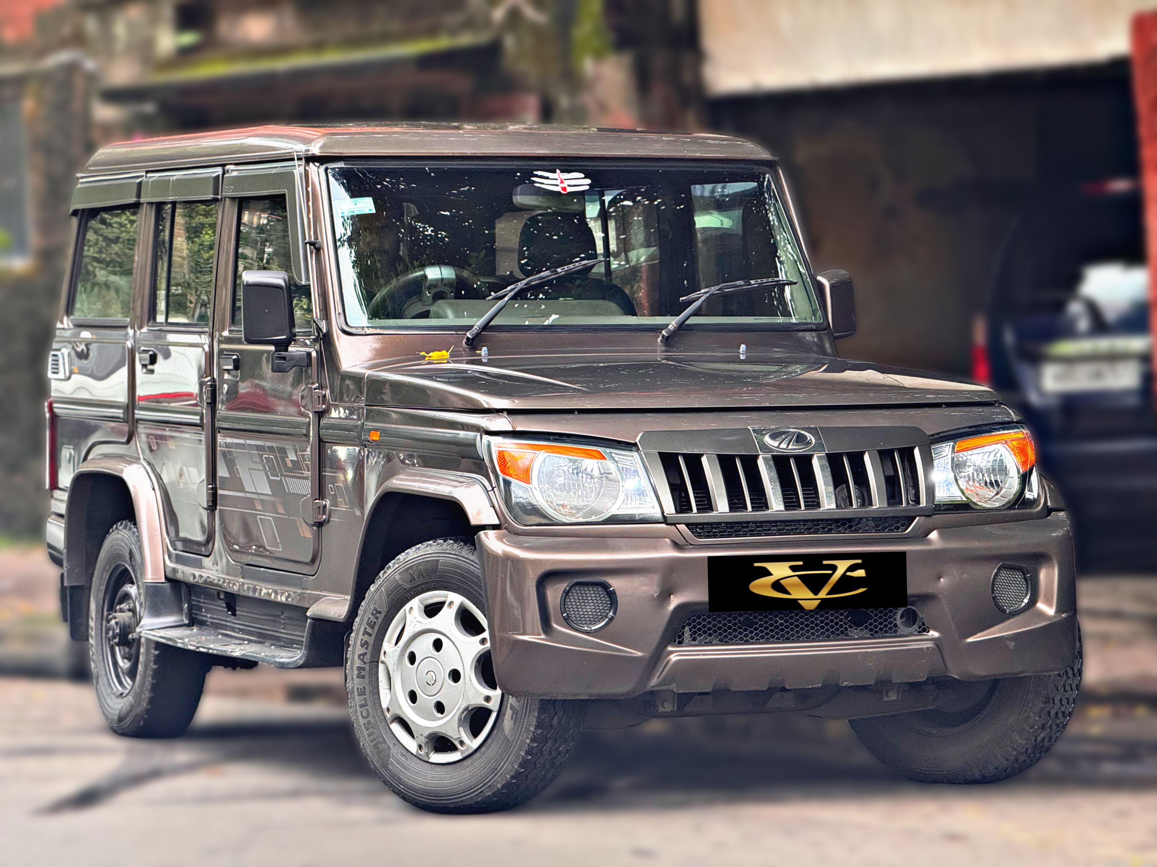 Mahindra BOLERO