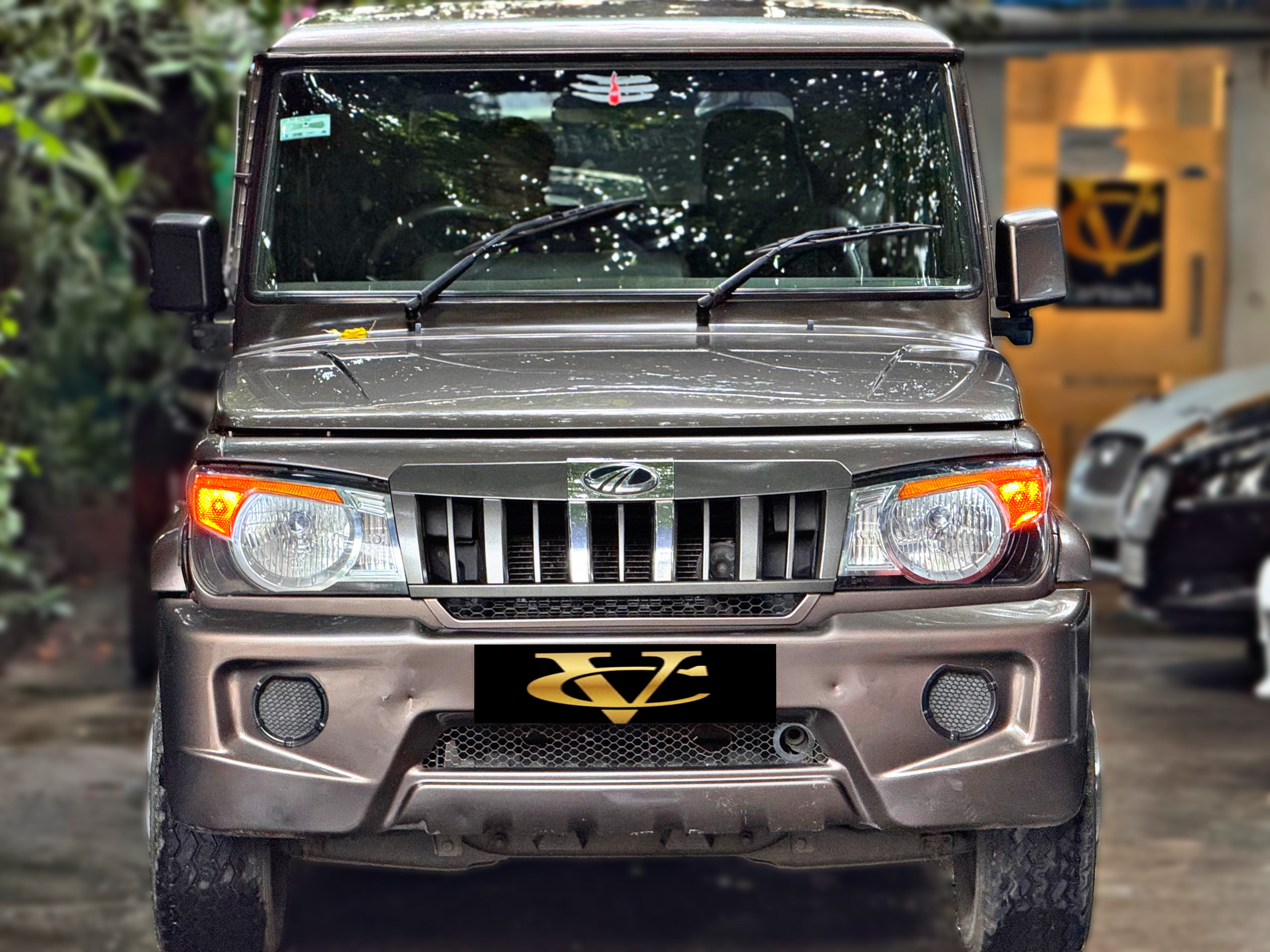 Mahindra BOLERO